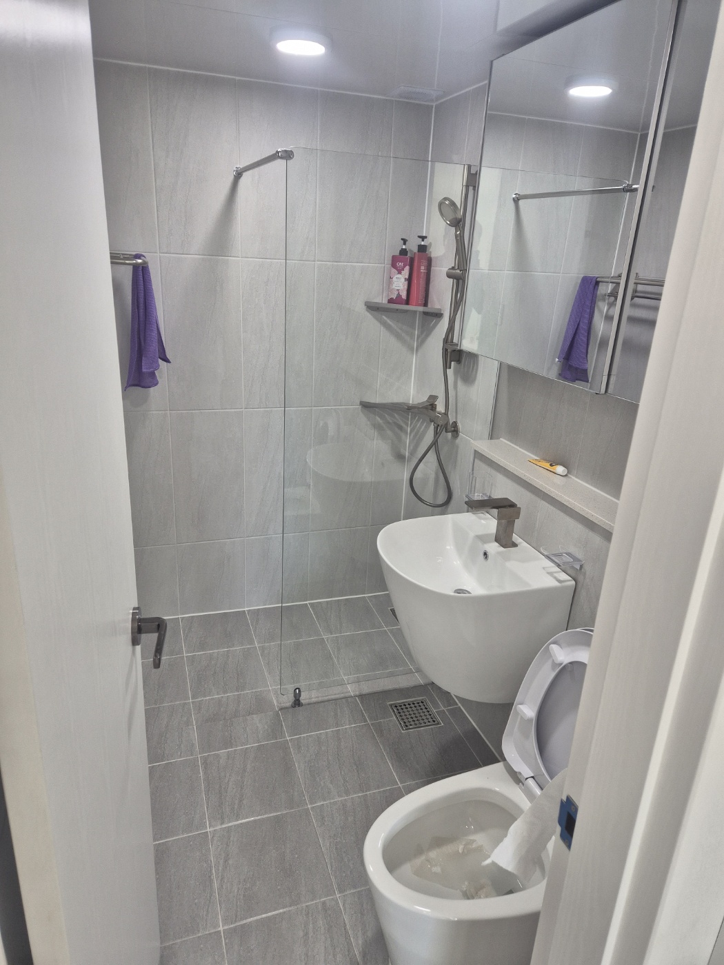 /user/s/smarttile/editor/2512/2cfd6461b0bdf6bc67e29b13bd45b040_1766812354_0034.jpg 이미지크게보기