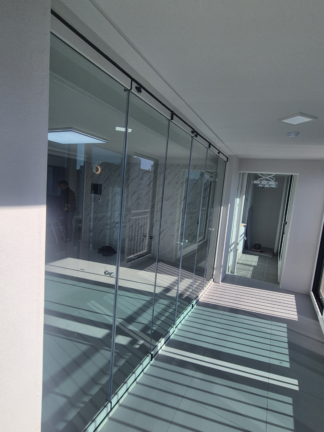 /user/s/smarttile/editor/2512/2cfd6461b0bdf6bc67e29b13bd45b040_1766812364_4309.jpg 이미지크게보기