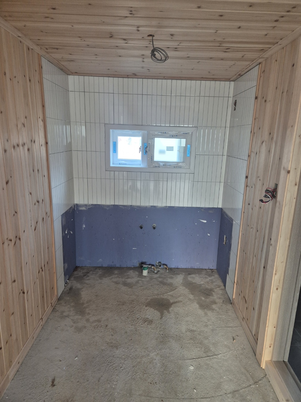 /user/s/smarttile/editor/2512/2cfd6461b0bdf6bc67e29b13bd45b040_1766812516_5815.jpg 이미지크게보기